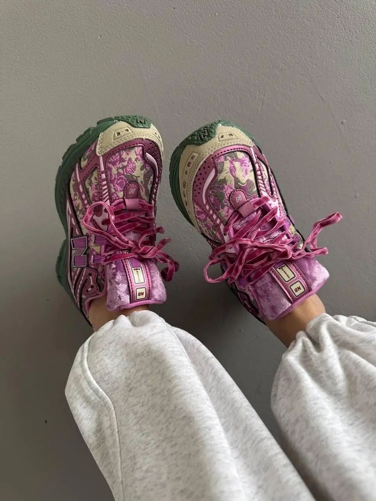 New Balance 1906R Jack Harlow Rose Runner