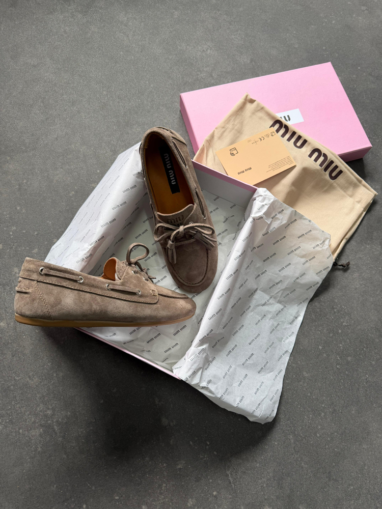 Miu Miu Loafer Beige