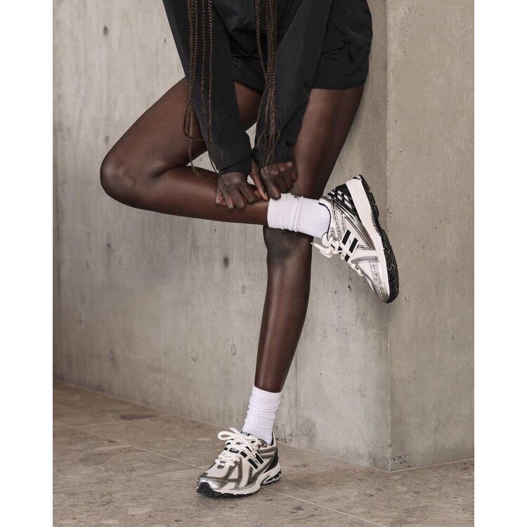 New Balance 1906R Silver Black