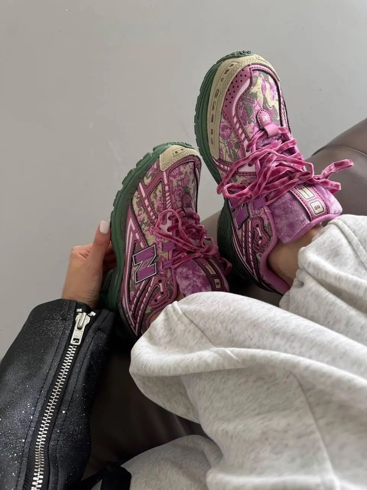New Balance 1906R Jack Harlow Rose Runner