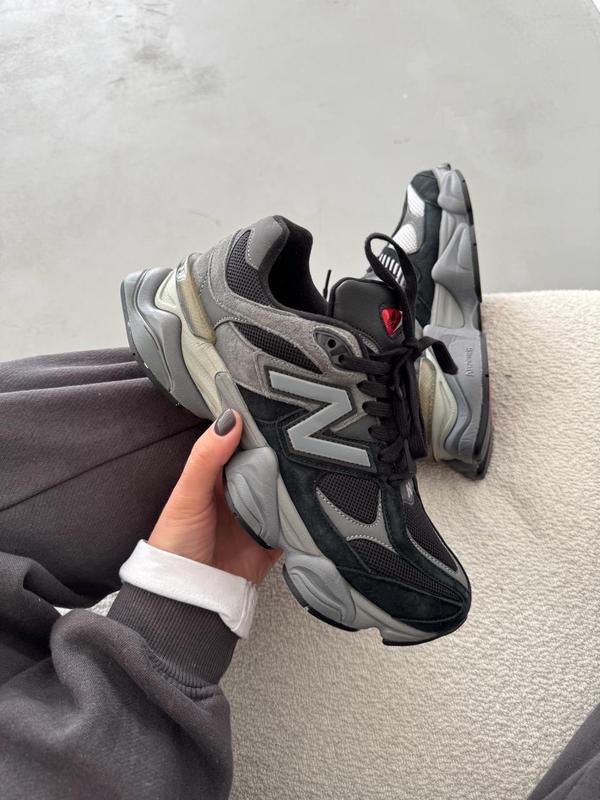 New Balance 9060 Black Castlerock