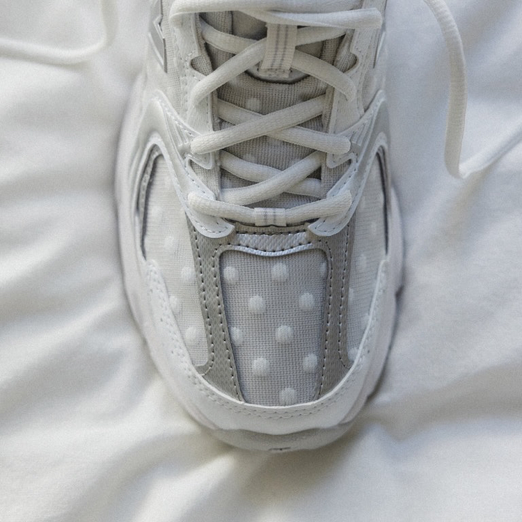 New Balance 530 Silver Metallic Polka Dots