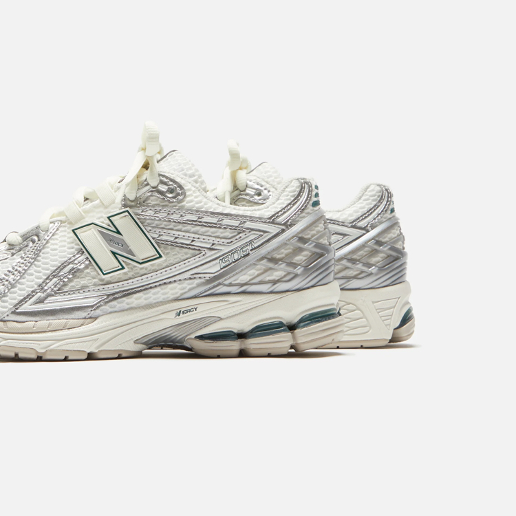 New Balance 1906R Silver Metallic Cream Green  