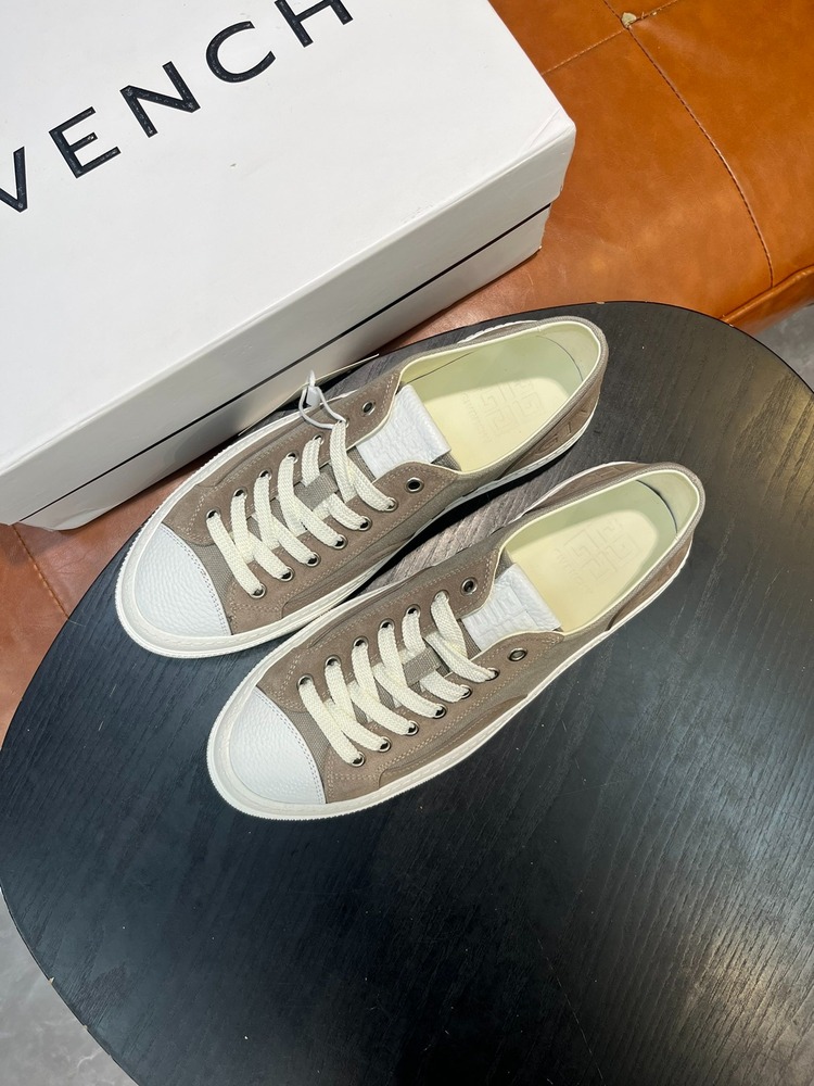 Givenchy 38/45