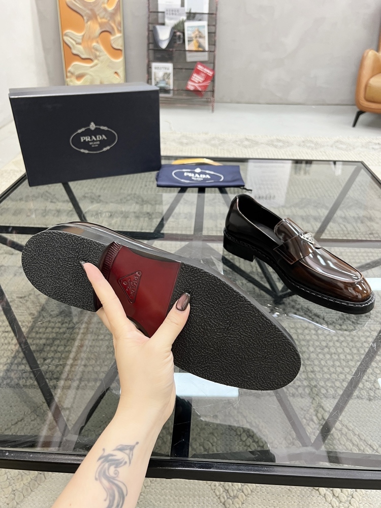 Prada 39/45