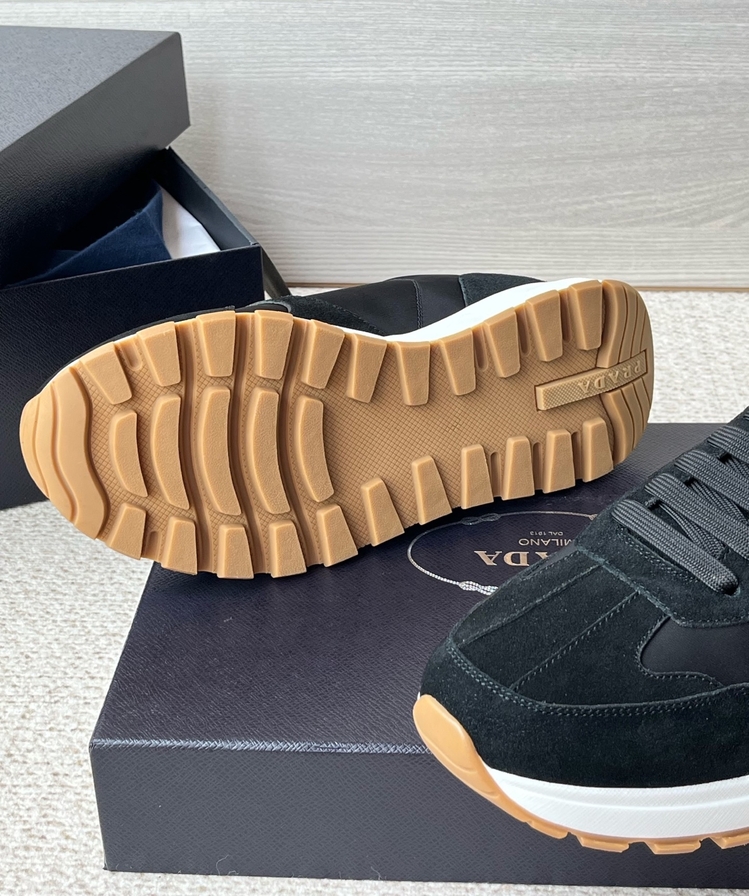 Prada 39-45