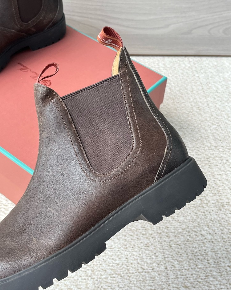 Loro Piana 39-45