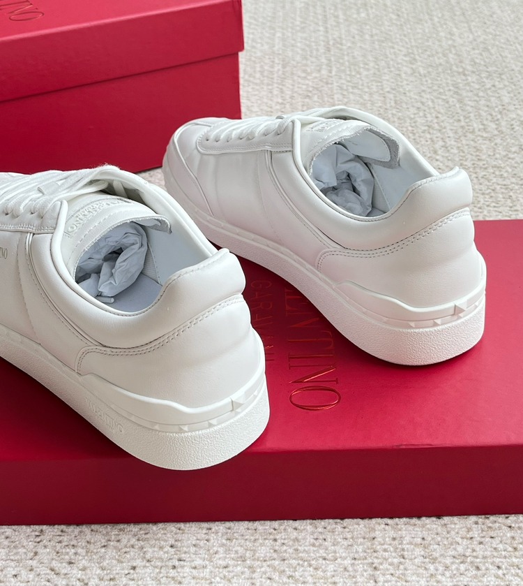 Valentino 39-44