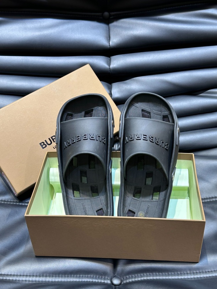 Burberry 39-44