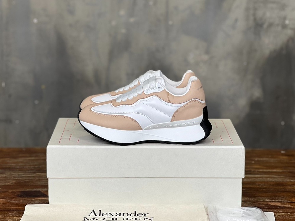 Alexander McQueen 35/45