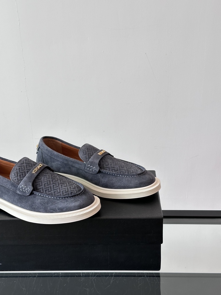 Versace 38-46