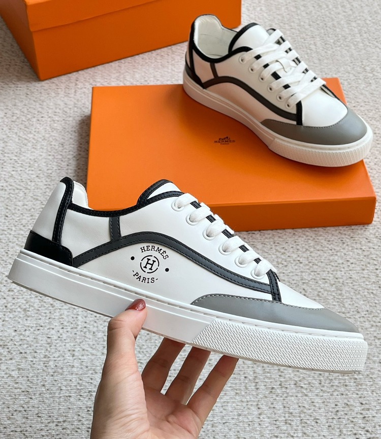 Hermes 39/44