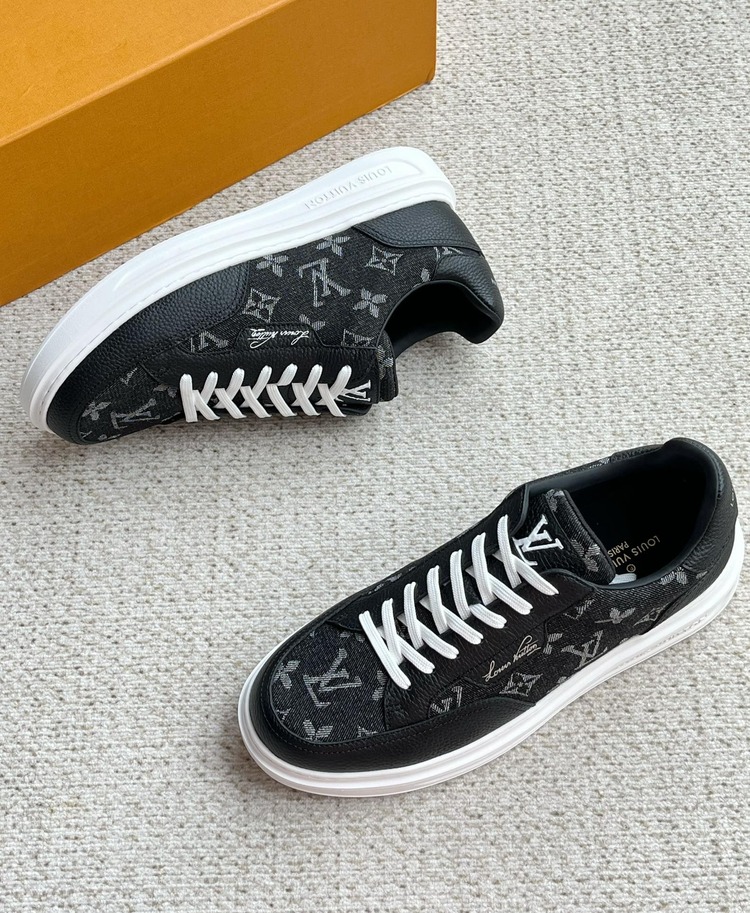 Louis Vuitton 39/44