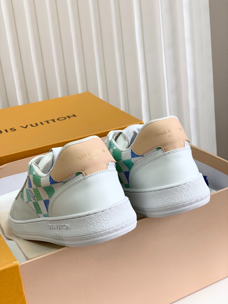 Louis Vuitton 35/44