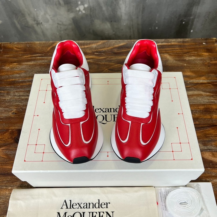 Alexander McQueen 35/45