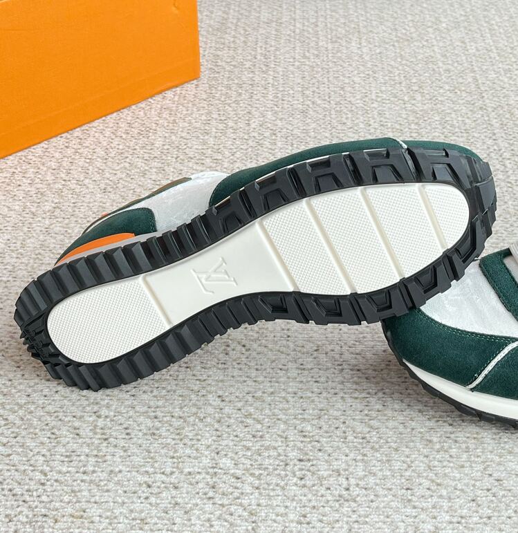Louis Vuitton 39/45