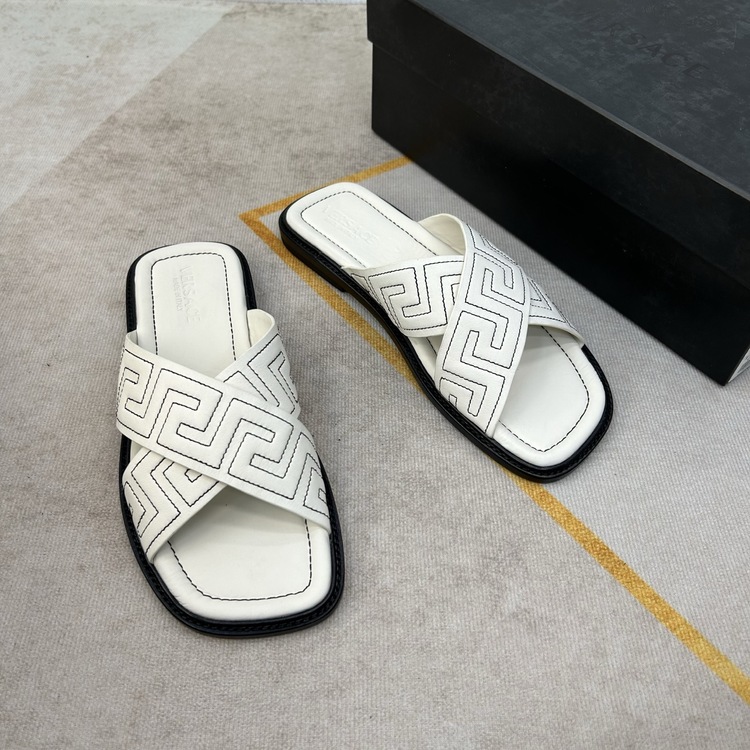 Versace 39-45