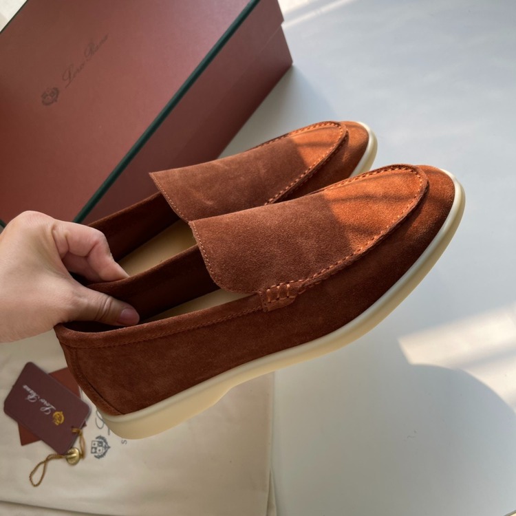 Loro Piana 38-44