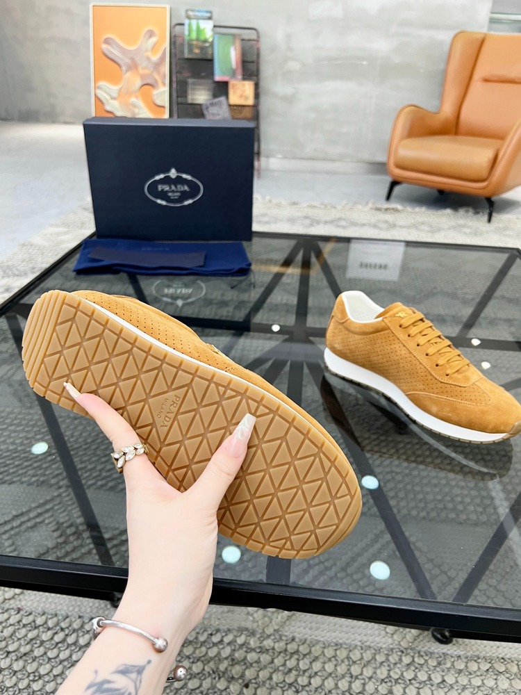 Prada 38/45