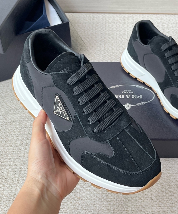 Prada 39-45