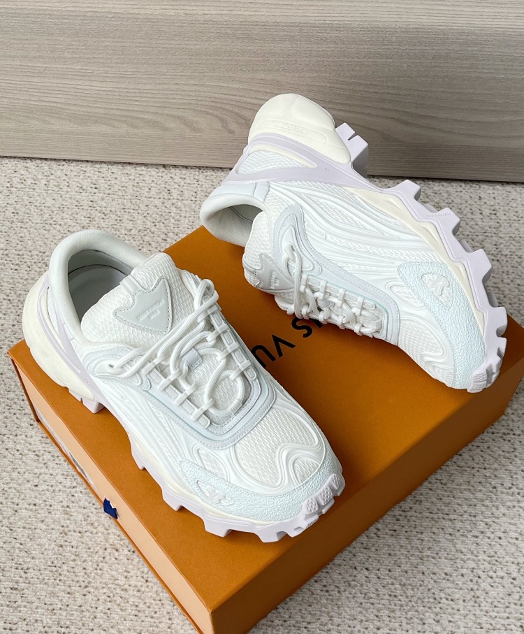 Louis Vuitton Summit Sneaker 38/45