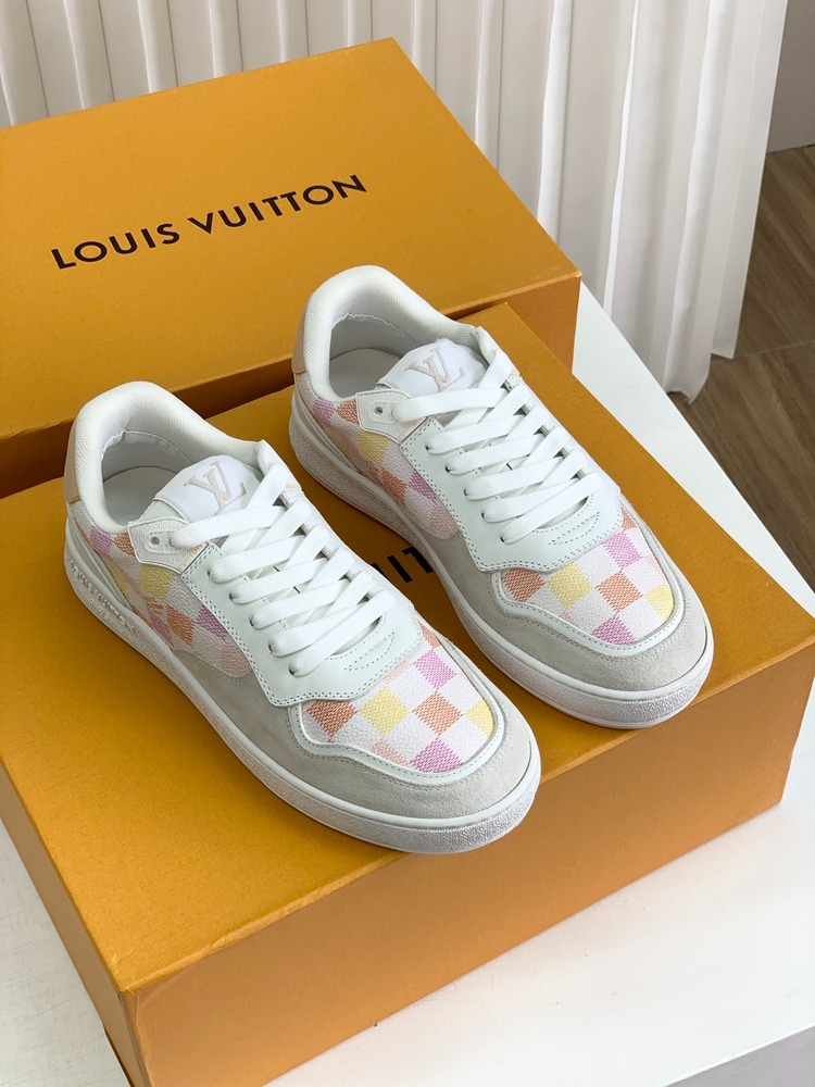 Louis Vuitton 35/44