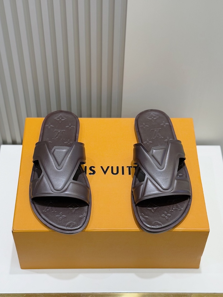 LV Oasis Mule 38-46