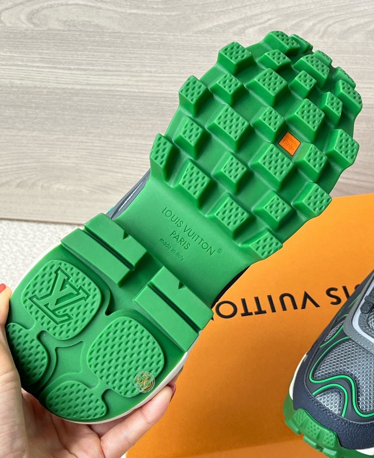 Louis Vuitton Summit Sneaker 38/45