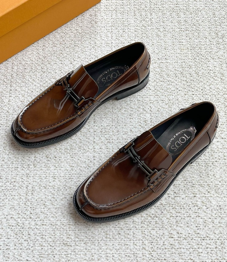 Tod's 39-44