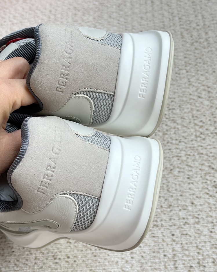 Salvatore Ferragamo 39-45