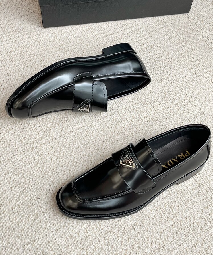 Prada 39/45