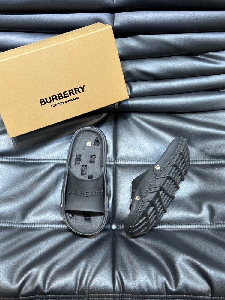 Burberry 39-44