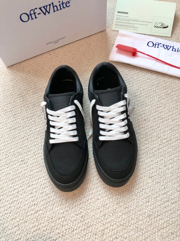 OFF-White Black/White Canvas Vulcanized in BLACK 35-45