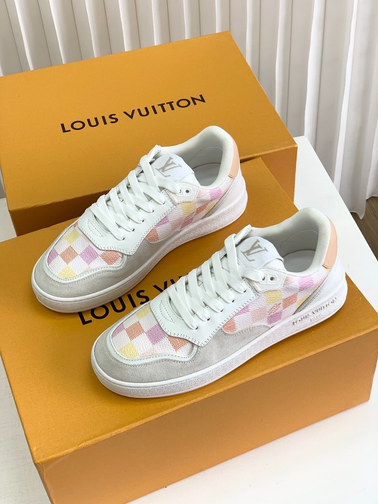 Louis Vuitton 35/44