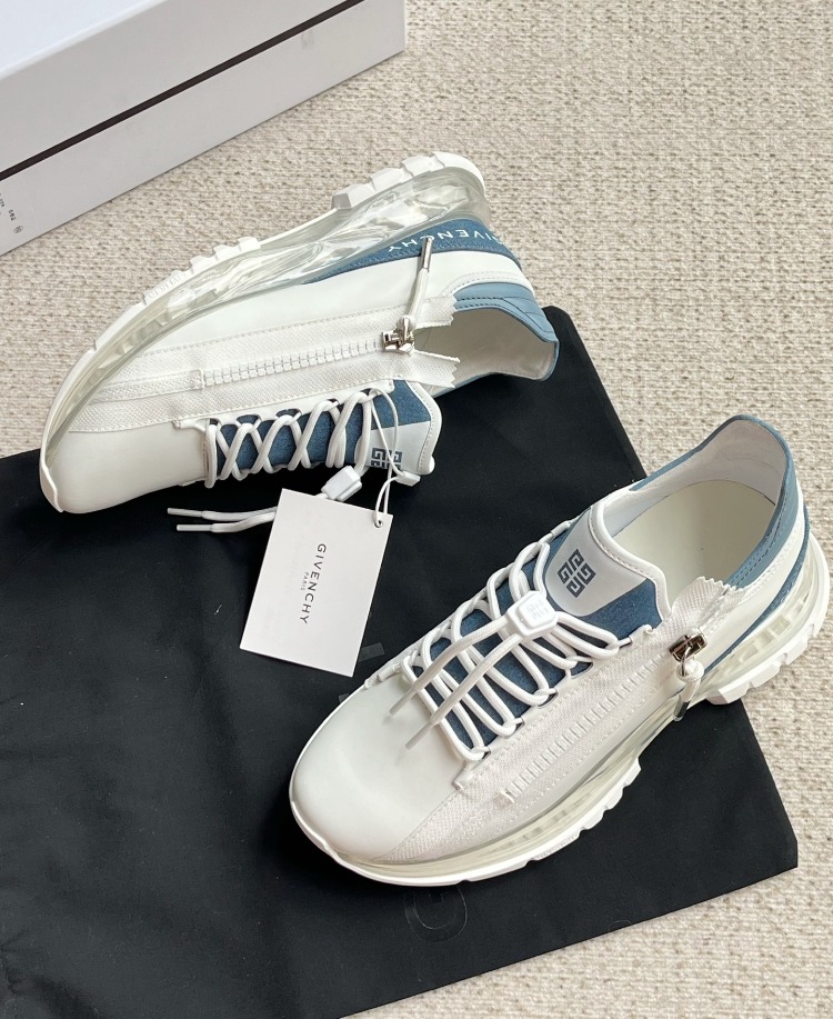 Givenchy 39/45
