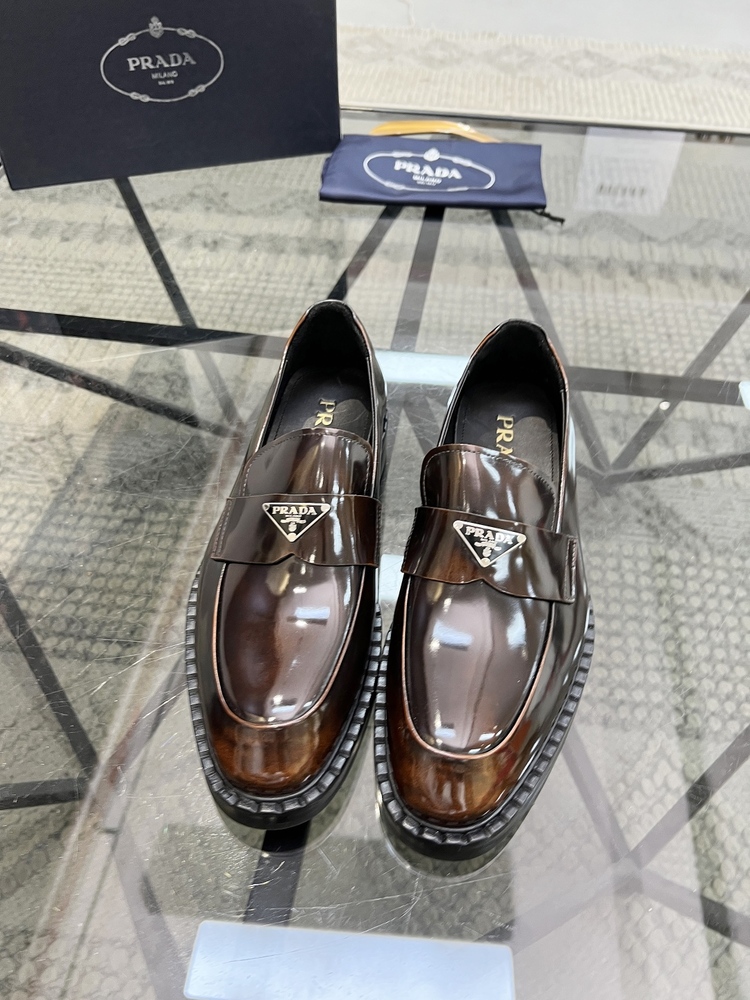 Prada 39/45