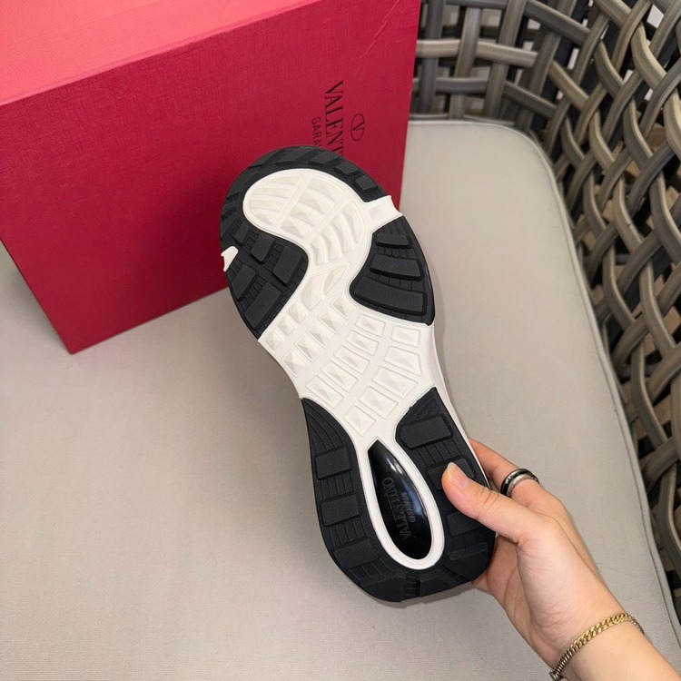 Valentino 39-45