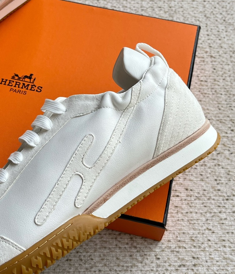 Hermes 39/45