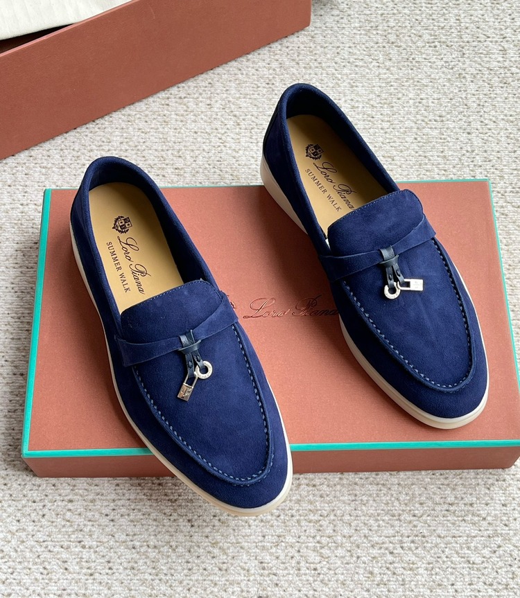 Loro Piana 35/44