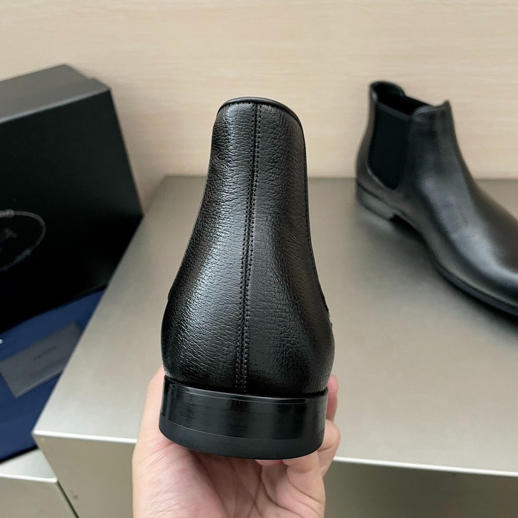 Prada 38/44