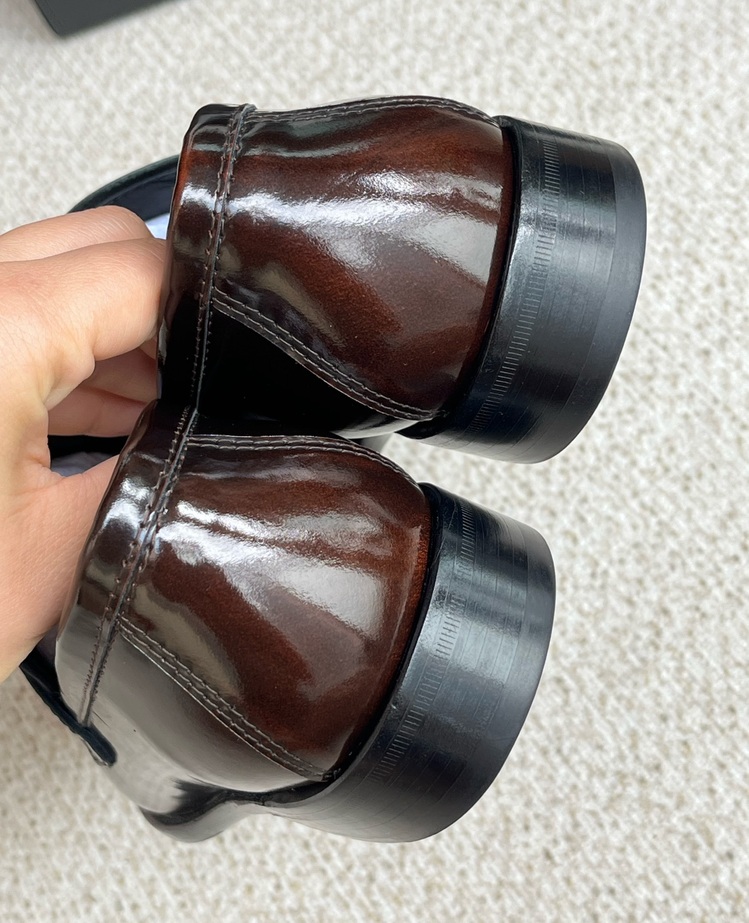 Prada 39/45