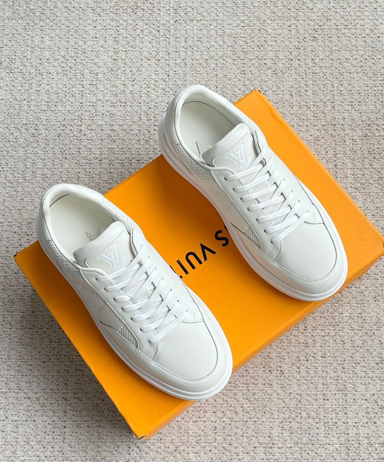 Louis Vuitton 39/44