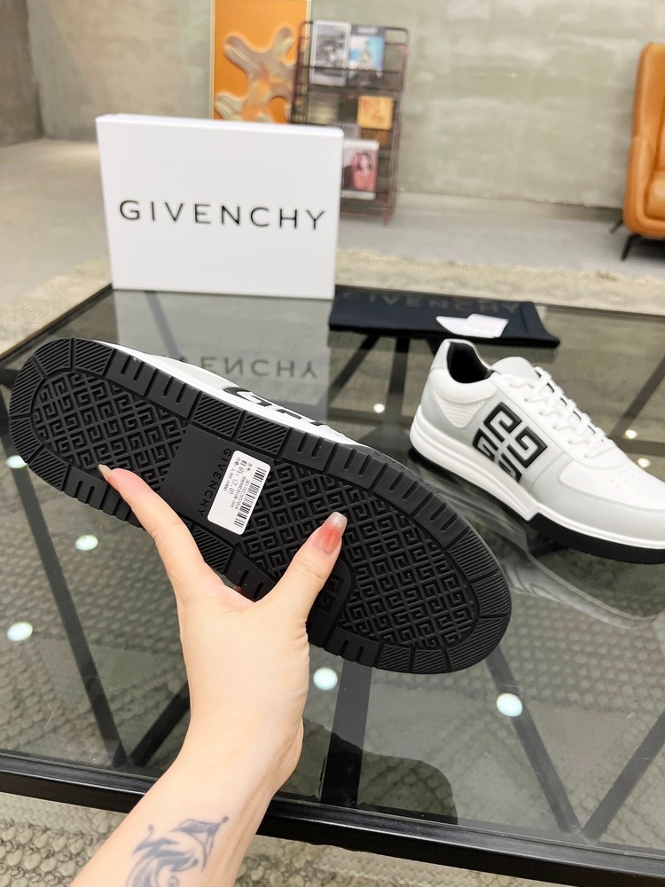 Givenchy 38/45