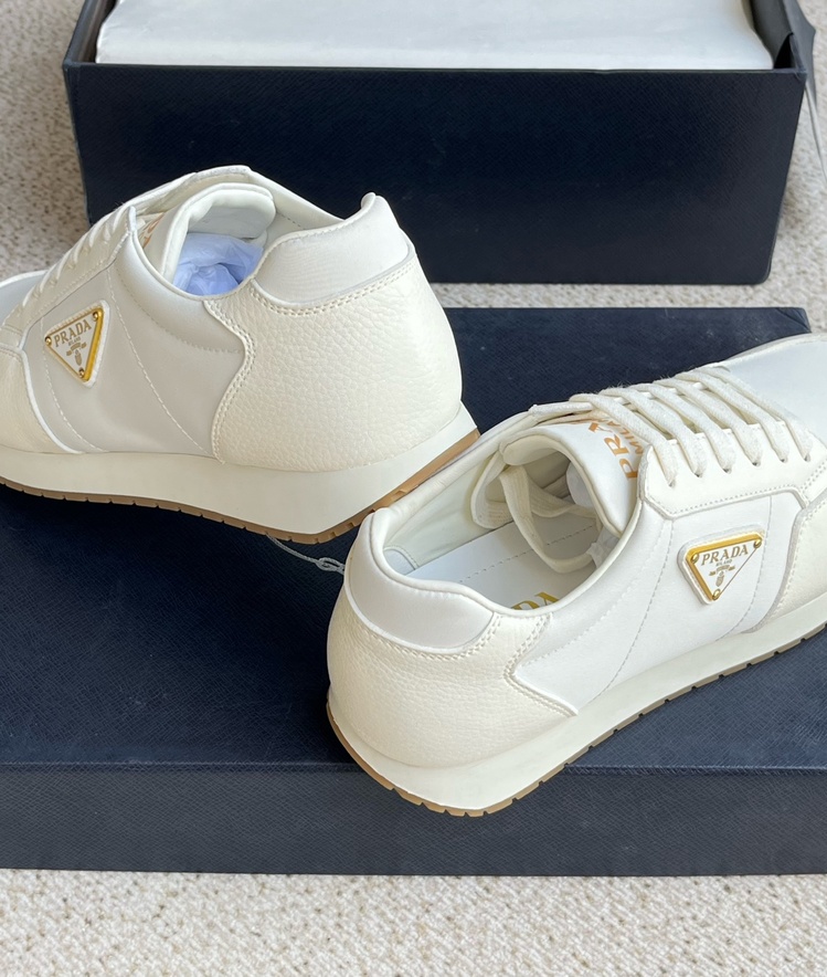 Prada 39/45