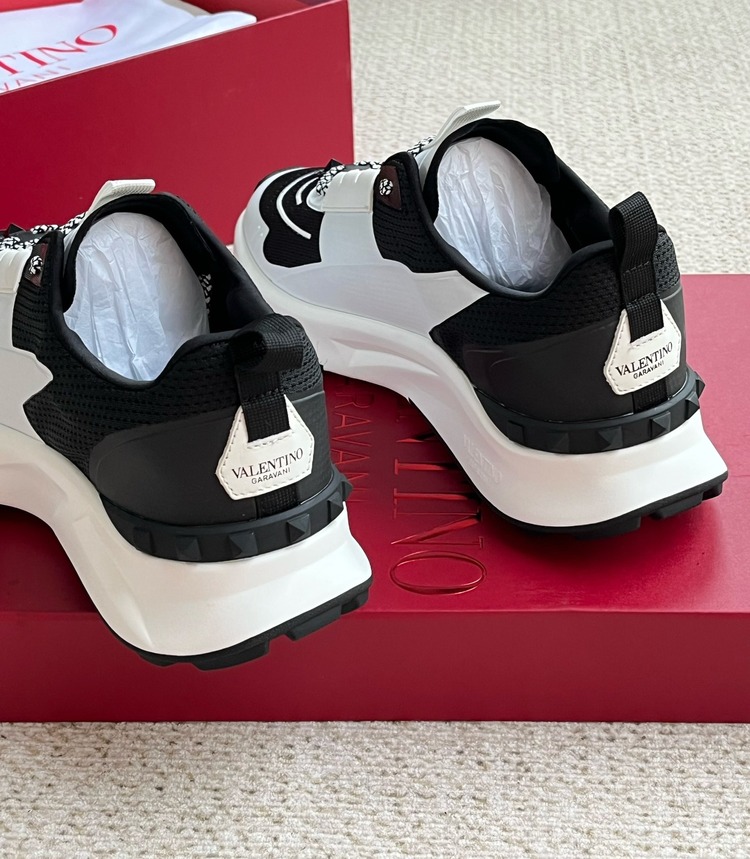 Valentino Garavani True ACT 39-44