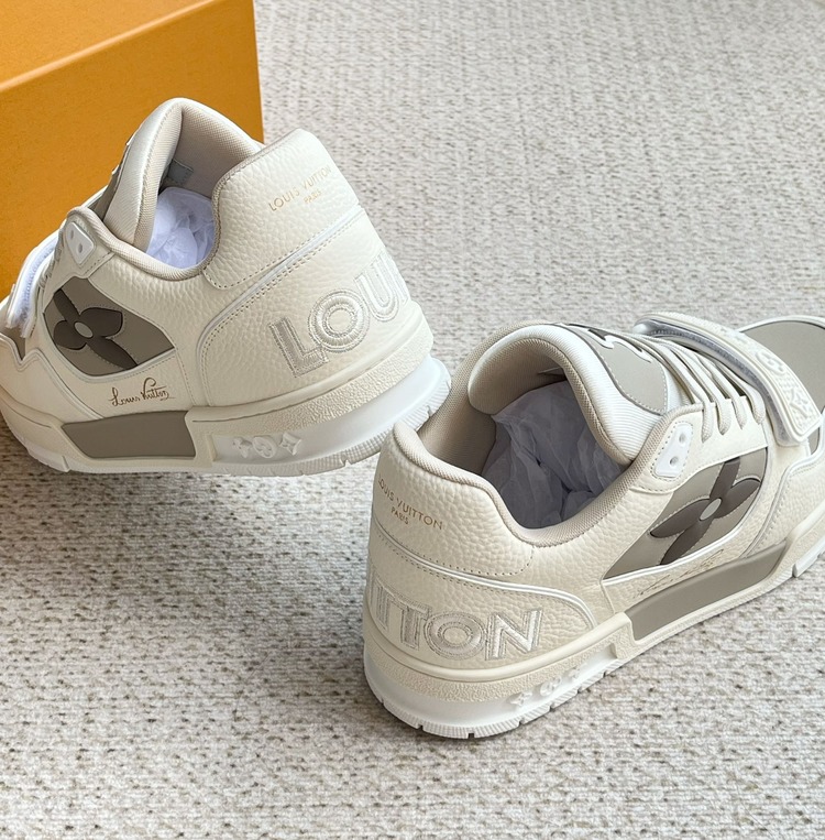 Louis Vuitton 38-45
