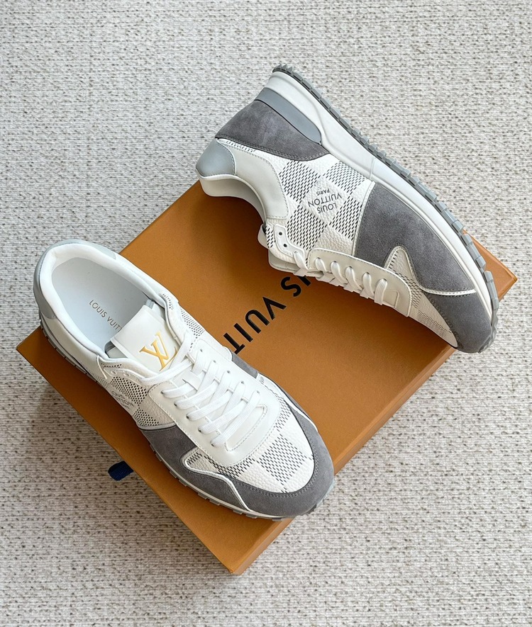 Louis Vuitton 39/44