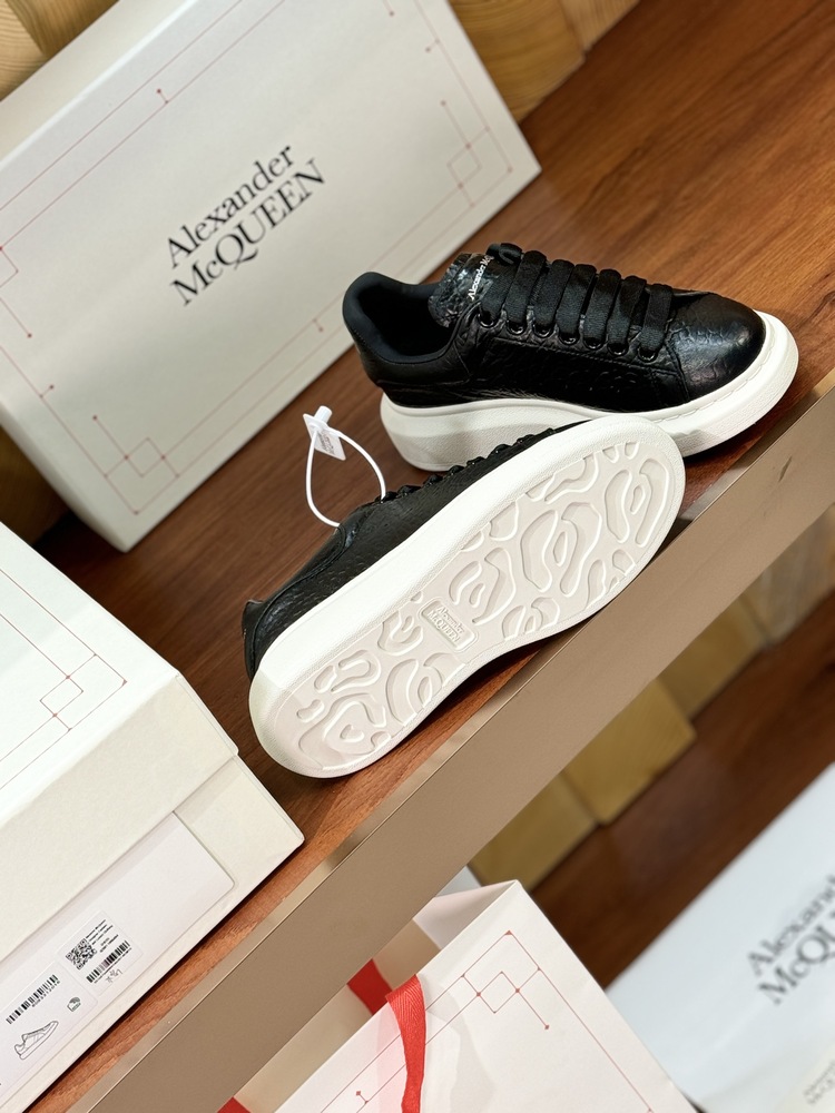 Alexander McQueen 35/46