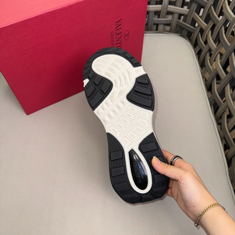 Valentino 39-45