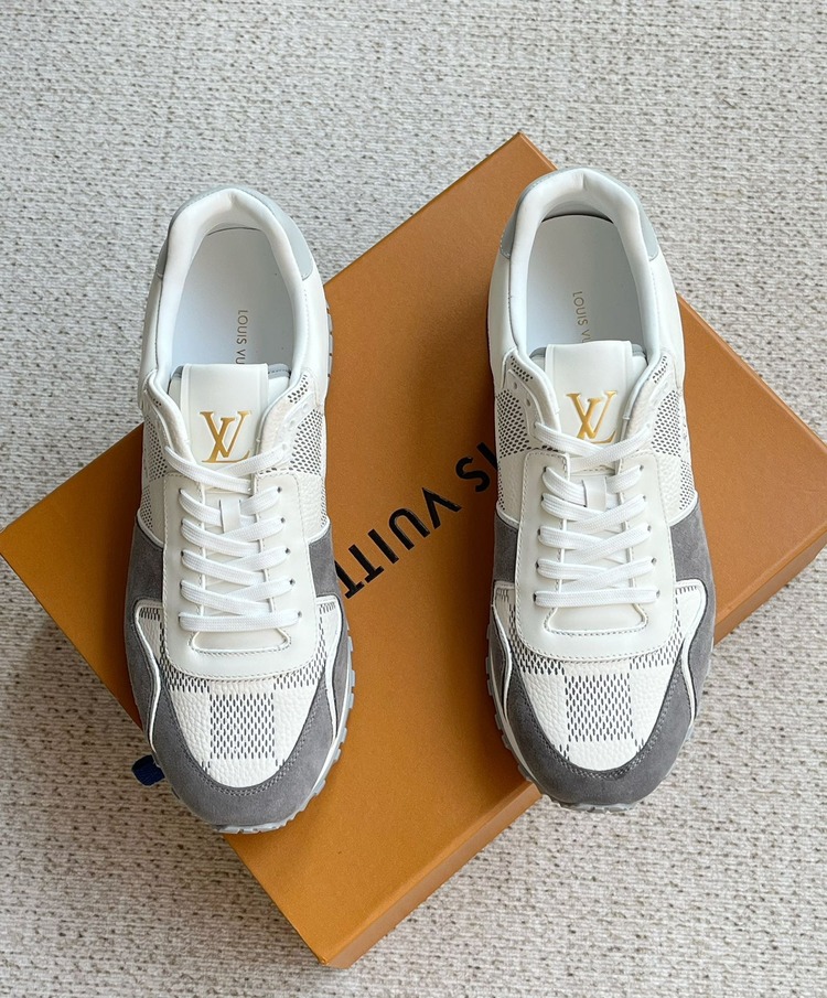 Louis Vuitton 39/44